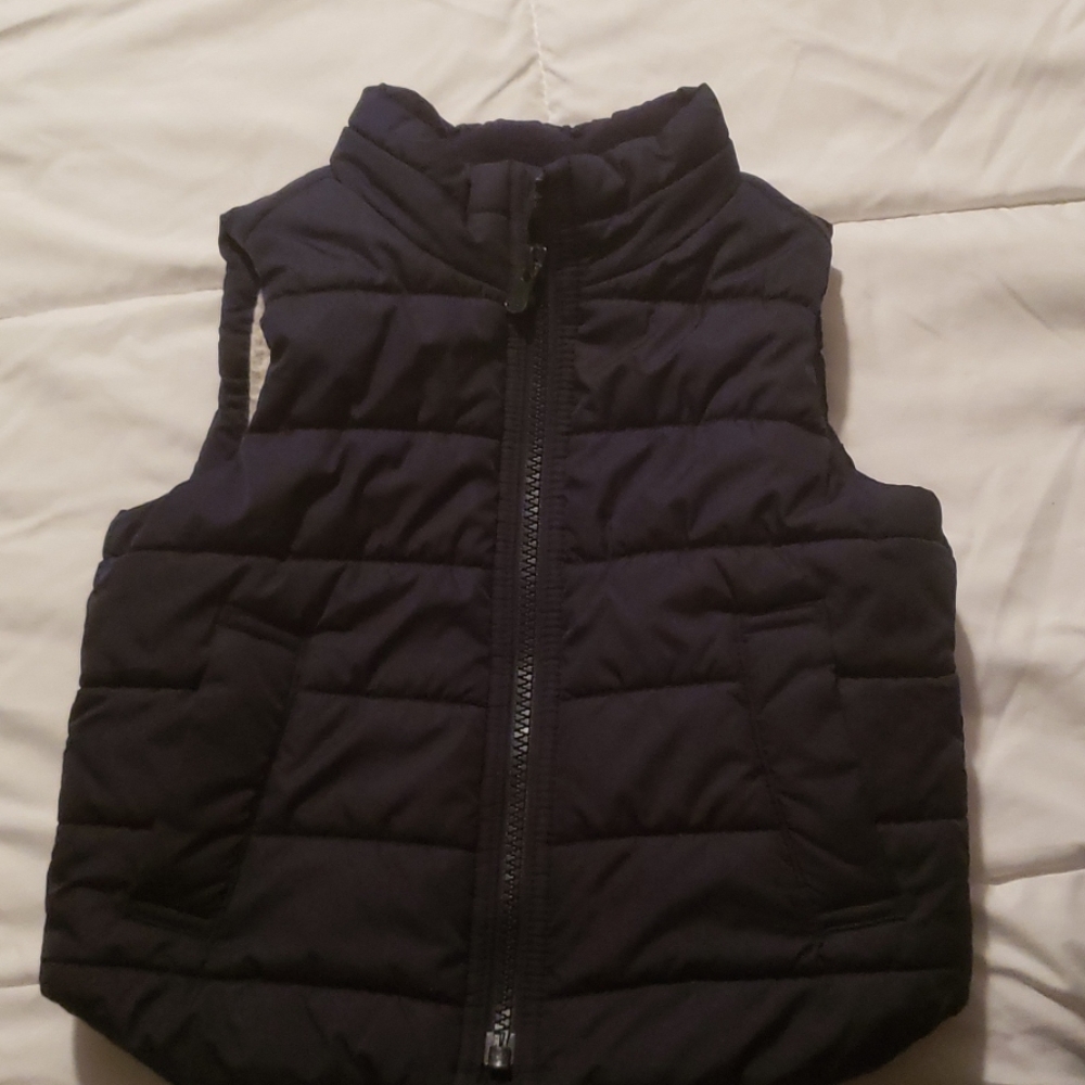 Gap vest